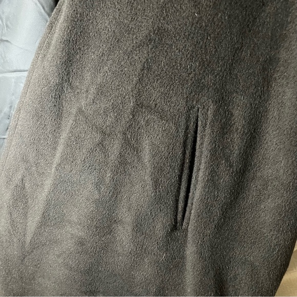 Alpaca Wool Cape for the ultimate dramatic collection! - Picture 7 of 12